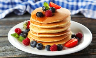 вкусные панкейки на завтрак