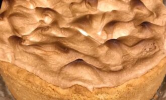 Яблочный пирог с безе